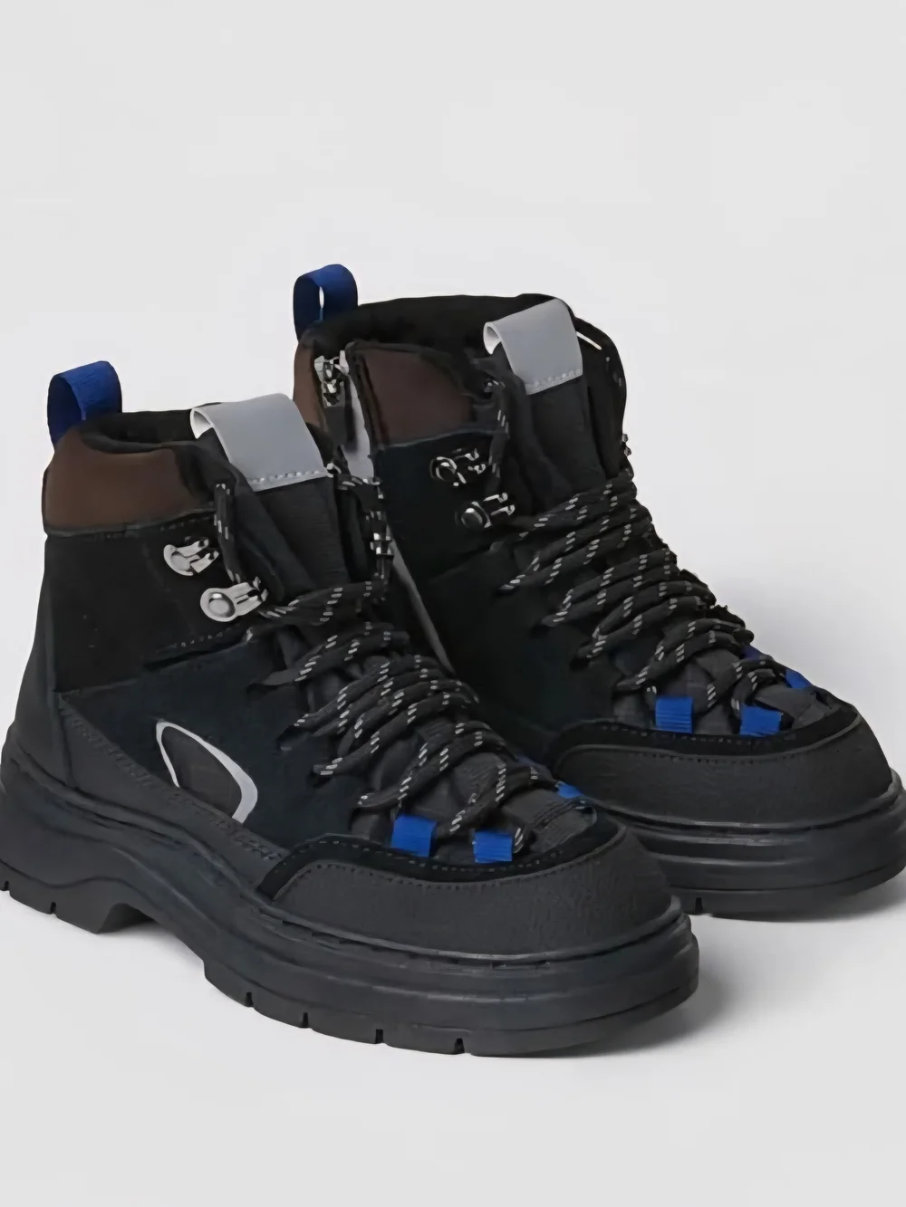 Zara Kids Hiking Boots featuring striking blue lace loops and patterned laces